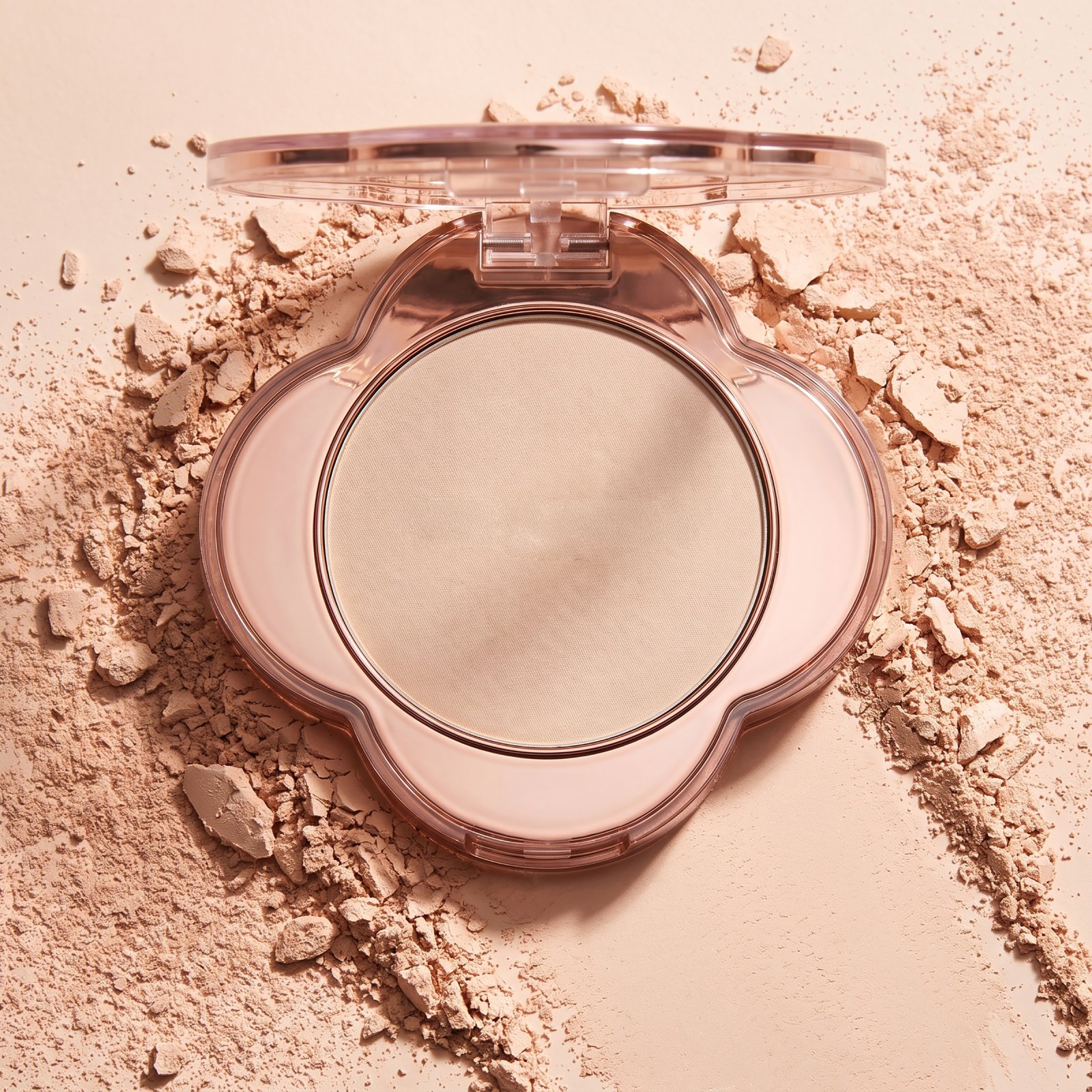Jemný rozjasňující pudr Dermacol - Oficiální e-shop Dermacol (obrázek 2)